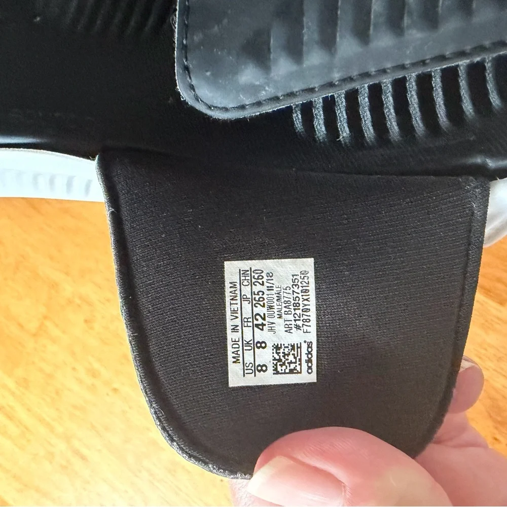 adidas Black and White Slide Sandals Size 8 - Picture 4 of 5